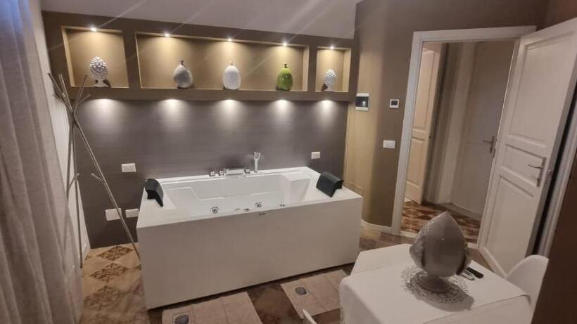 تختخواب و صبحانه Reluxe Private Wellness