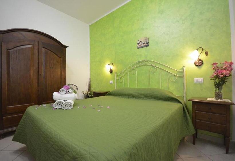 민박 Tre Passi Dal Mare