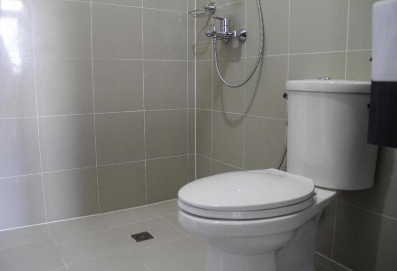 هتل Cubao Manhattanheights Unit 23d Tower C, 1 Br