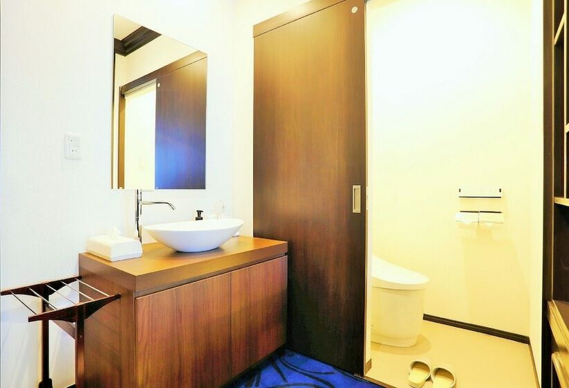 בית מלון כפרי Manatei Nasu