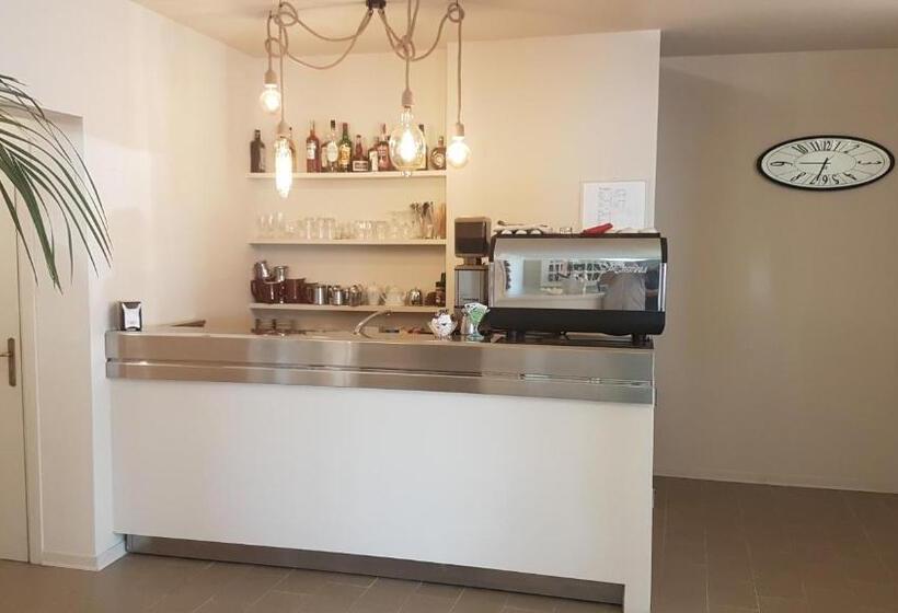 ホテル Ristorante Il Gabbiano