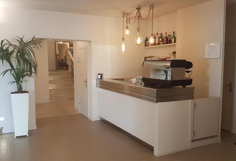 酒店 Ristorante Il Gabbiano