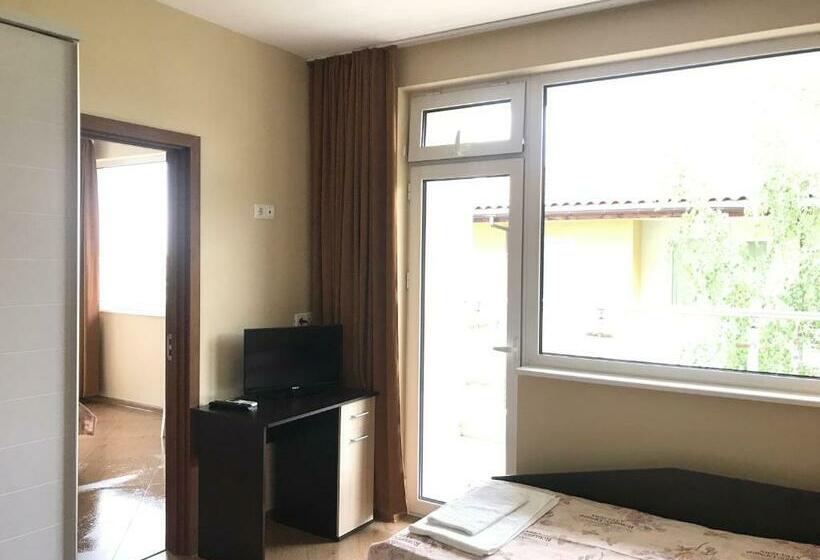 بنسيون стаи и апартаменти под наем