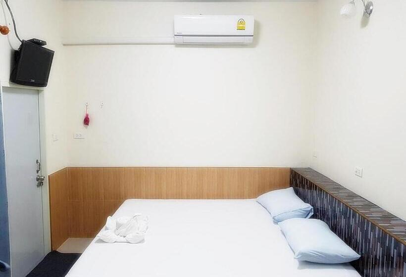 پانسیون กู๊ดวิวสัตหีบ