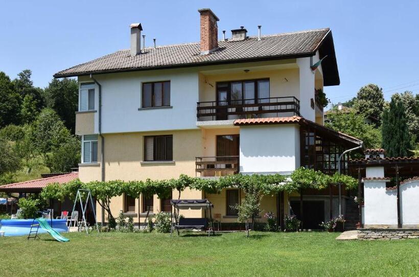 بنسيون къща поколения