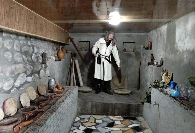 پانسیون Guest House Loza