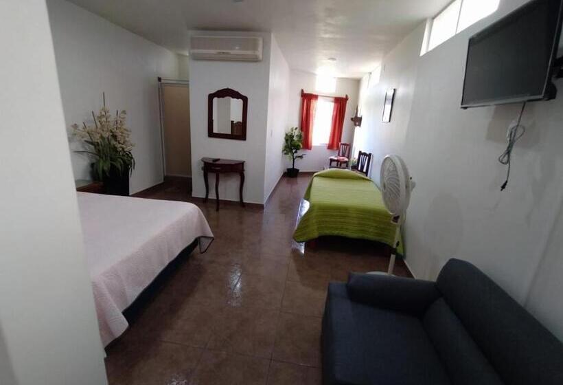 펜션 Hostal Cristo Rey