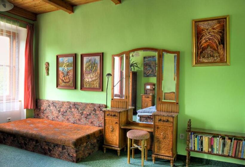 Пансион Penzion Medvedi Paseka