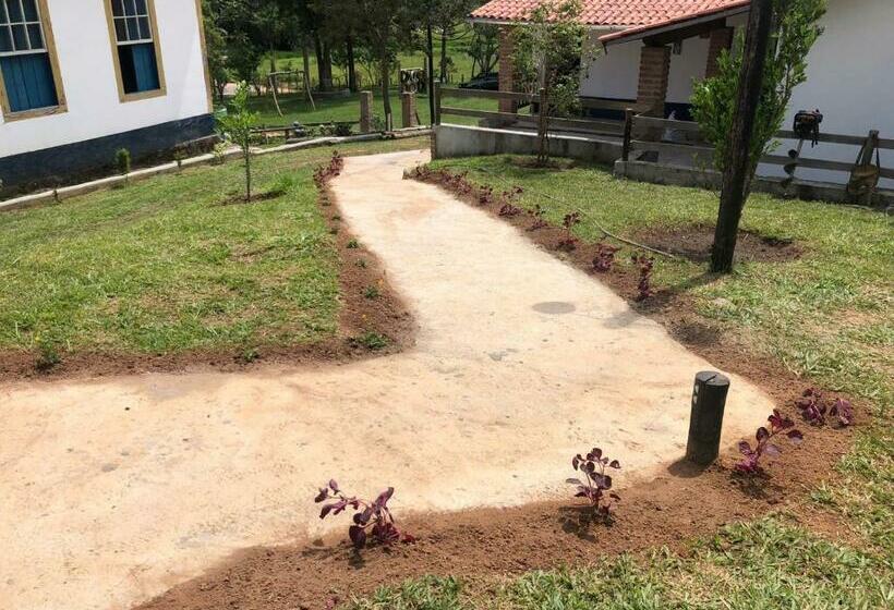 ペンション Pousada água Limpa