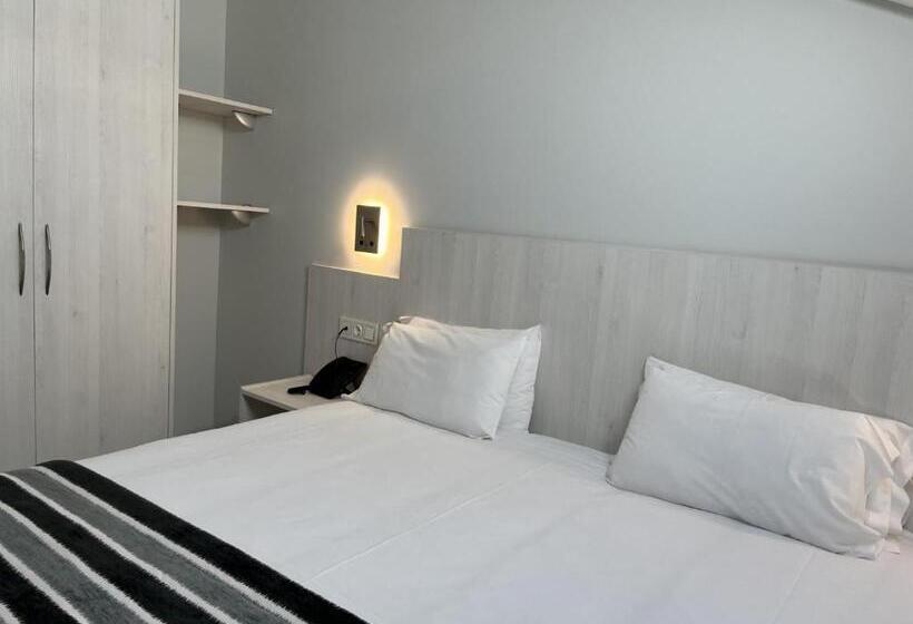 פנסיון Santa Filomena