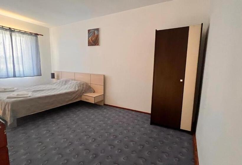 Курорт Mojo Beach