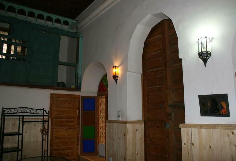 ריאדים La Maison Des Lallas