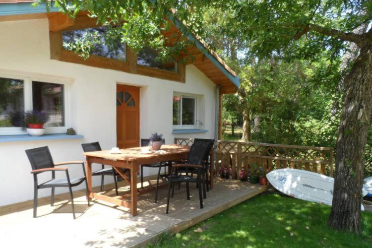 הוסטל Shifting Sands Surf Camp