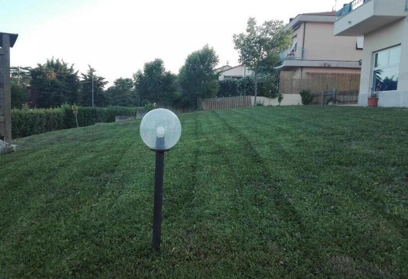 مبيت وإفطار Affittacamere Villa Zelinda