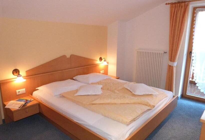 فندق Garni Nunnemairhof