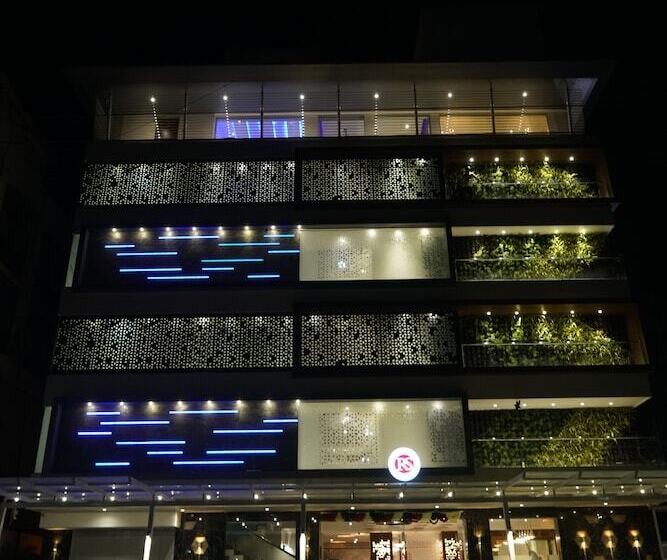 בית מלון כפרי Rs Exclusive Stay & Fine Dine   Near To Akola Junction