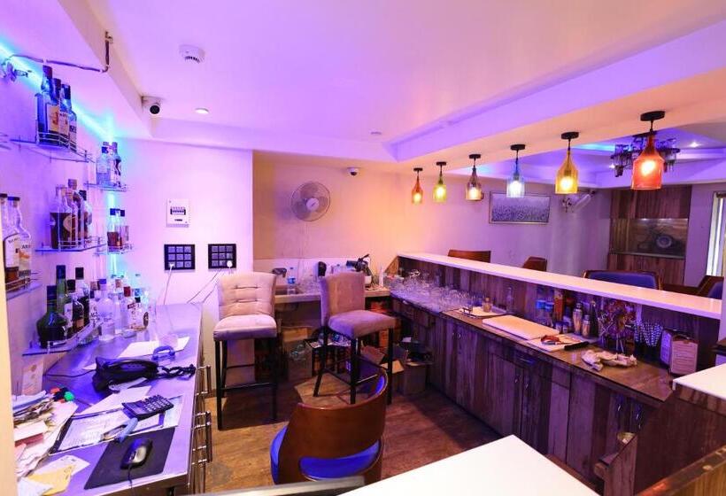 בית מלון כפרי Rs Exclusive Stay & Fine Dine   Near To Akola Junction