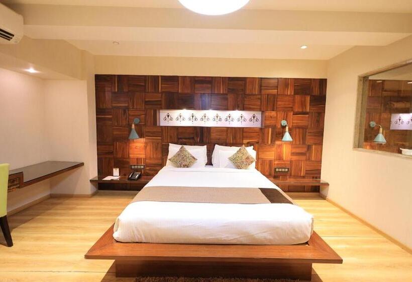 בית מלון כפרי Rs Exclusive Stay & Fine Dine   Near To Akola Junction