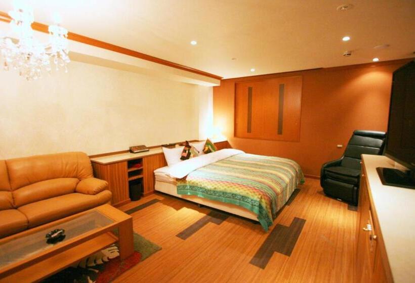 فندق Sari Resort Daito