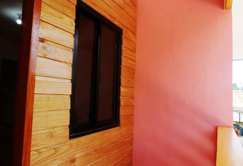 پانسیون Michelina Princess Guest House