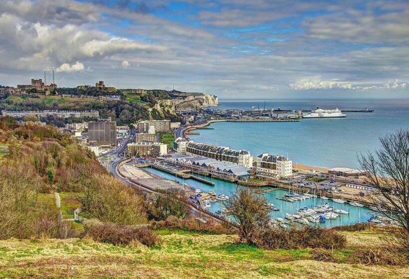 Пансион Number One Guesthouse