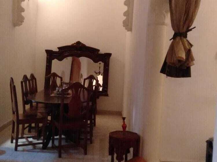 リヤド Dar Tsouli