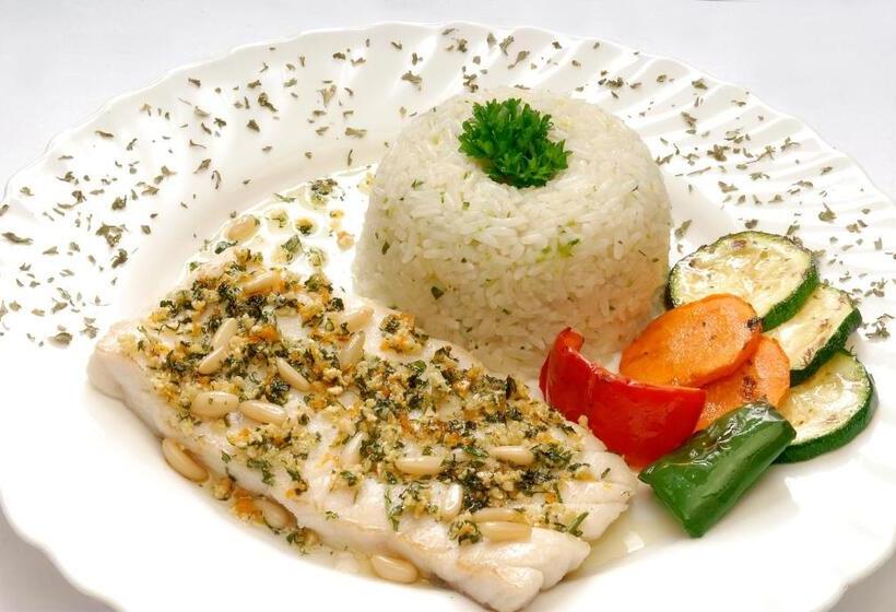 Общежитие Cuna Luna Hosteria