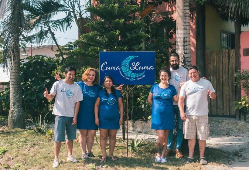 Общежитие Cuna Luna Hosteria