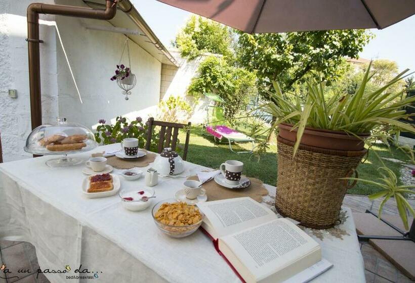 مبيت وإفطار A Un Passo Da..