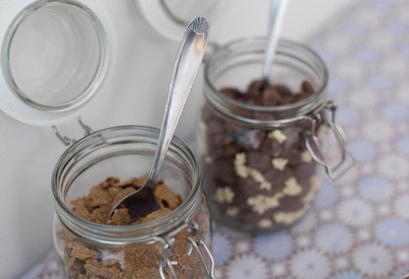 مبيت وإفطار Albatros