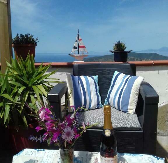 ベッドアンドブレックファースト Casa Allorello