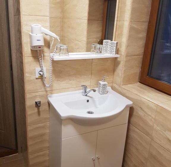 مبيت وإفطار Casa Irinella