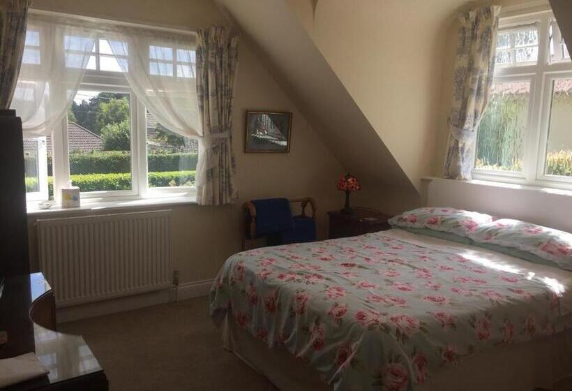 مبيت وإفطار Heatherdene House