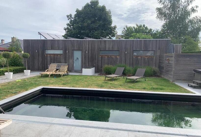 住宿加早餐 Q Studio