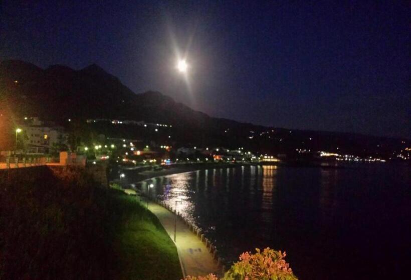 تختخواب و صبحانه Tempio Degli Dei