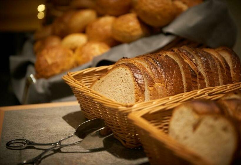 Bed and Breakfast Weinhaus Am Schieferfels