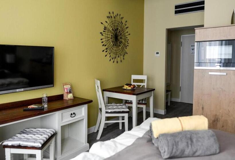 Hausner`s Hotel Studio Apartments