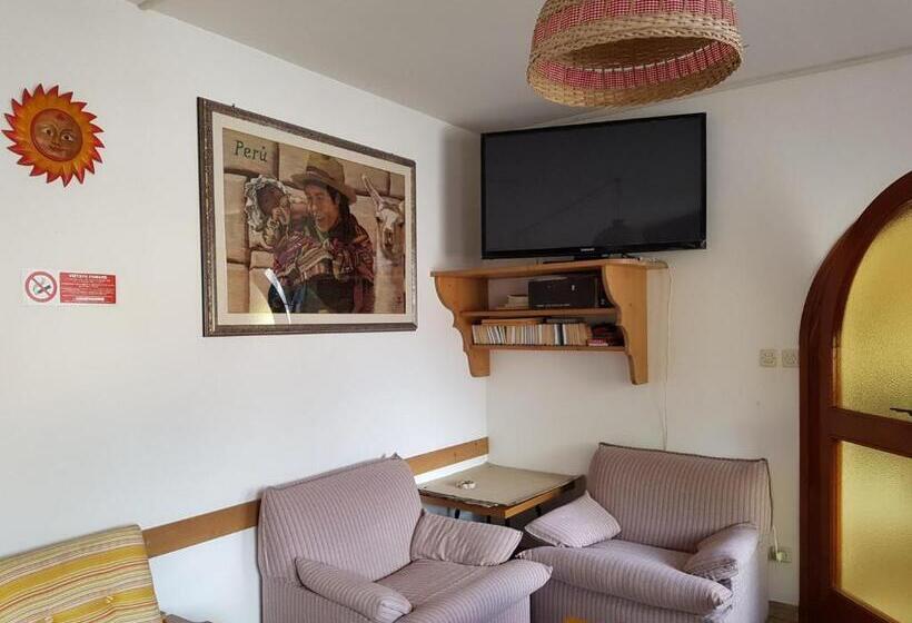 فندق Albergo Posta