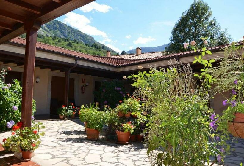 酒店 Arenas De Cabrales  Apartamentos