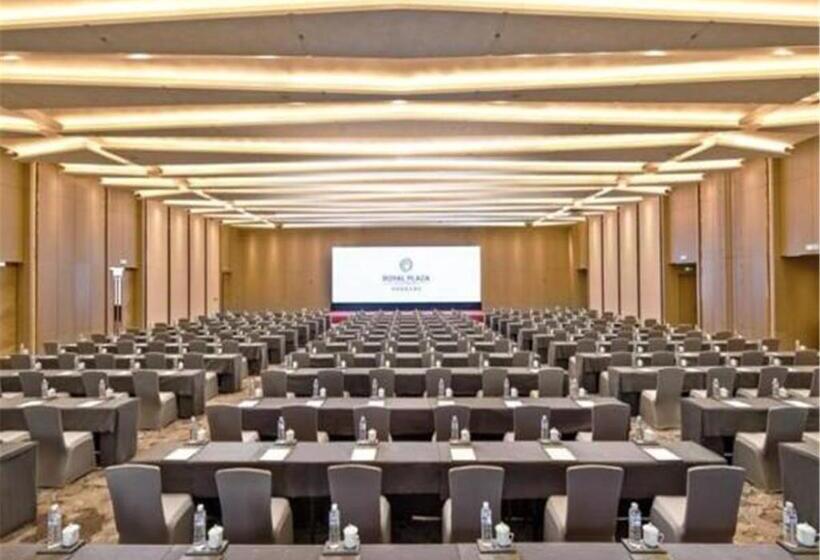 هتل Inzone Royal Plaza S