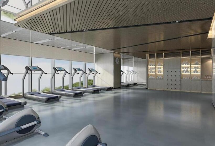 هتل Inzone Royal Plaza S