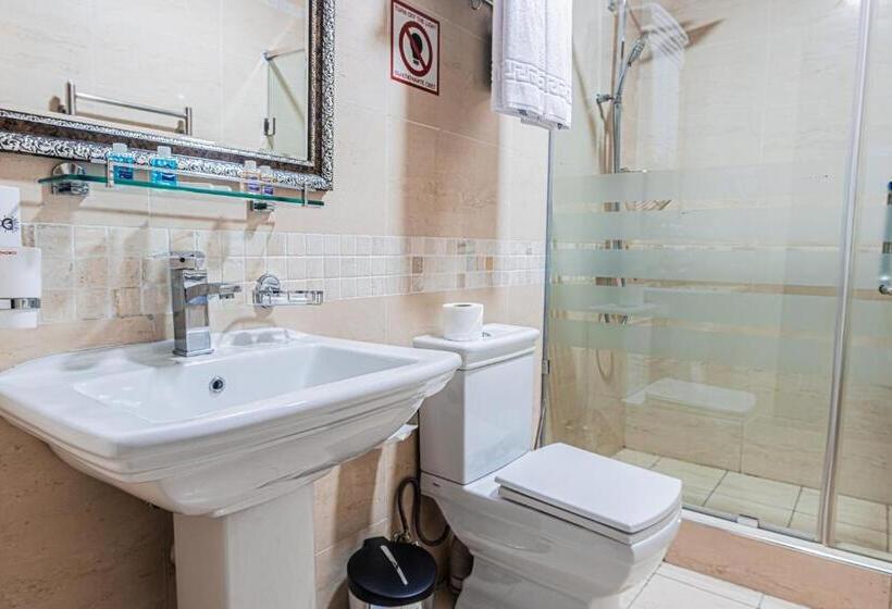 酒店 лайнер горный курортный комплекс Layner в чимгане