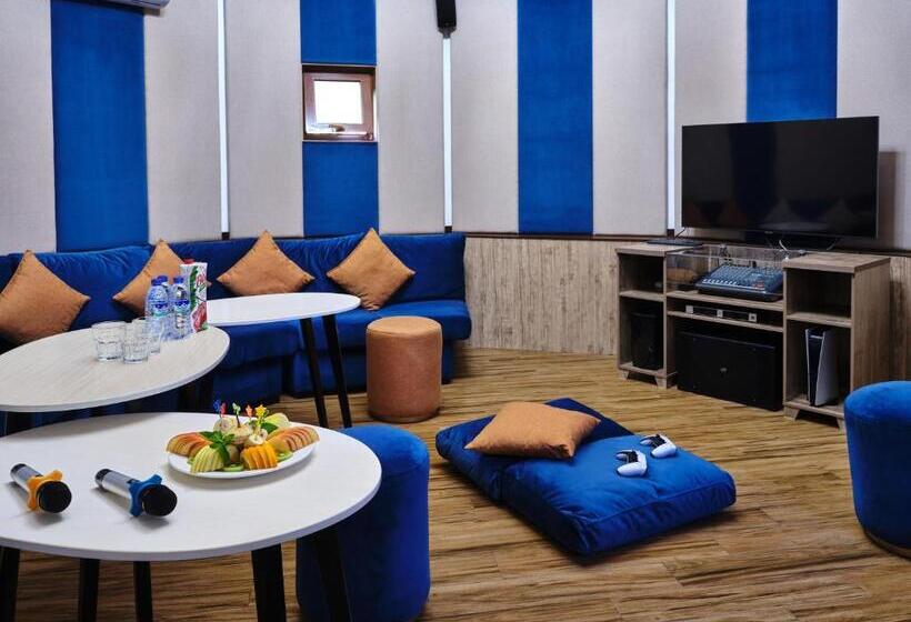 酒店 лайнер горный курортный комплекс Layner в чимгане