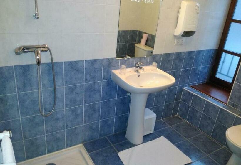 בית מלון כפרי Lou Cantou