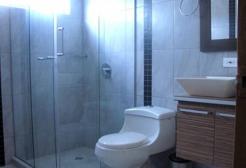 ホテル Portobelo Guatape