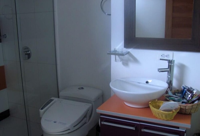 ホテル Portobelo Guatape