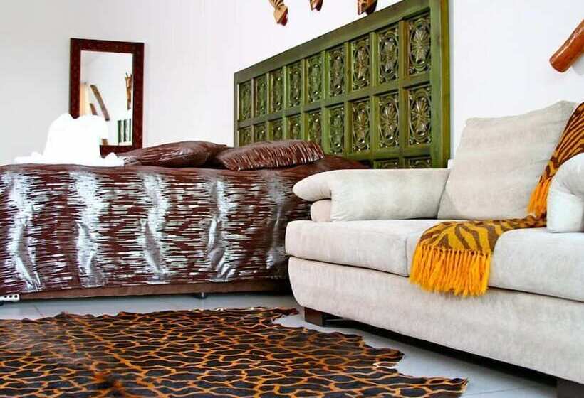 ホテル Portobelo Guatape