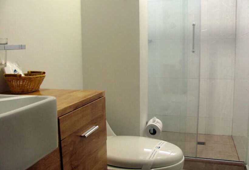 ホテル Portobelo Guatape