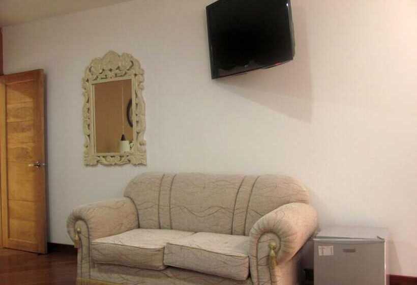 ホテル Portobelo Guatape