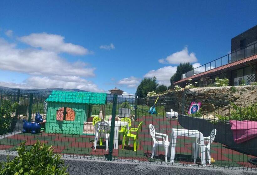 ホテル Quinta Da Corujeira